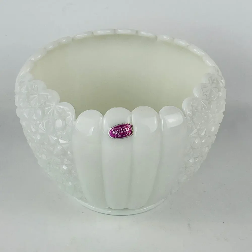 Fenton Art Glass White Milk Glass Rose Bowl Textured Daisy and Button Pattern
